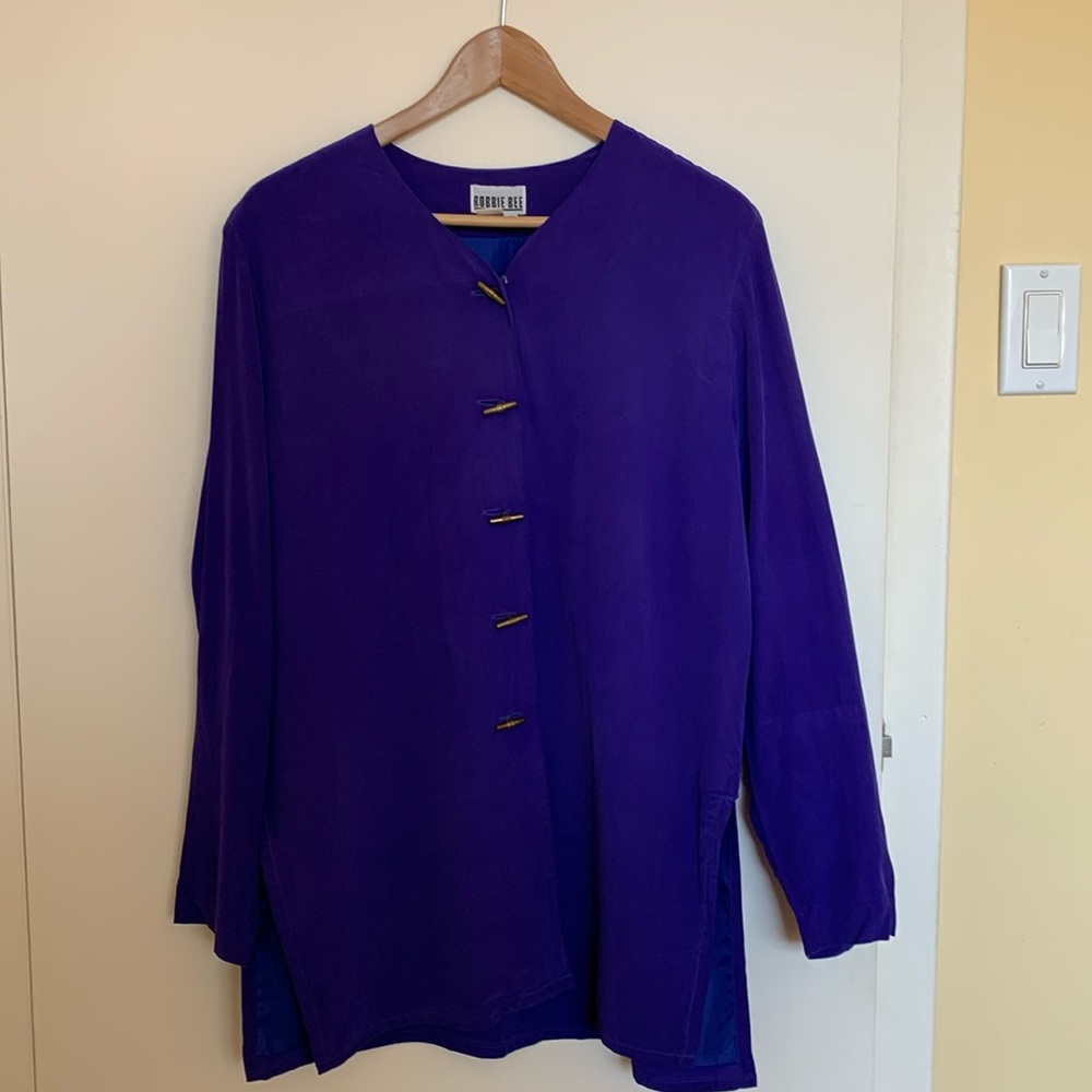 Silk blouse. Dark blue/purple. Robbie Bee. Size 10.